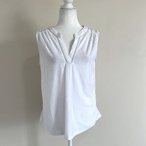 NWT, Large NY Collection cut out V-neck, Swiss Dots Blouse. White